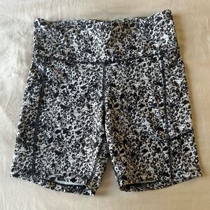 Marika Black and White Patterned Bike Shorts, Size L